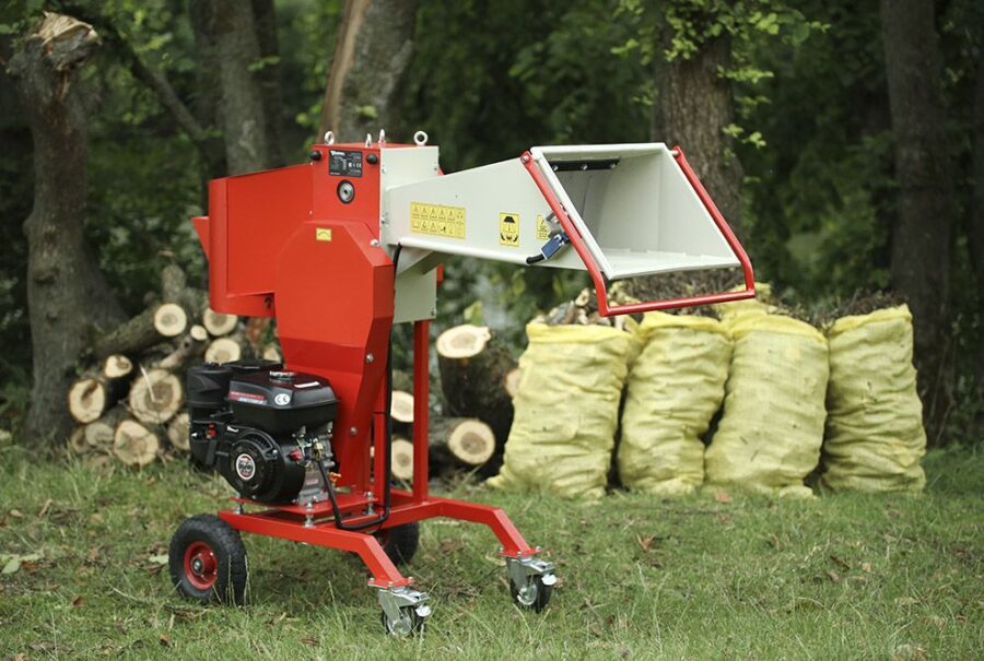 Häcksler AM-80 BD ARPAL | Äste bis 80 mm