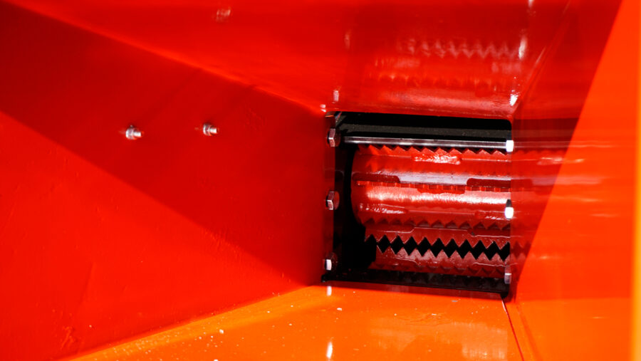 REMET RT-690R PTO – die optimale Wahl für professionelles und sicheres Häckseln mit Traktorunterstützung!