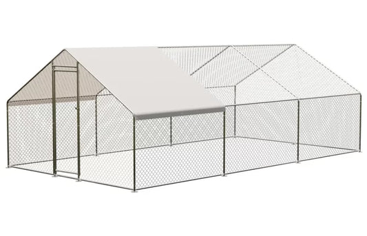 Das Bild zeigt den gesamten Stall.