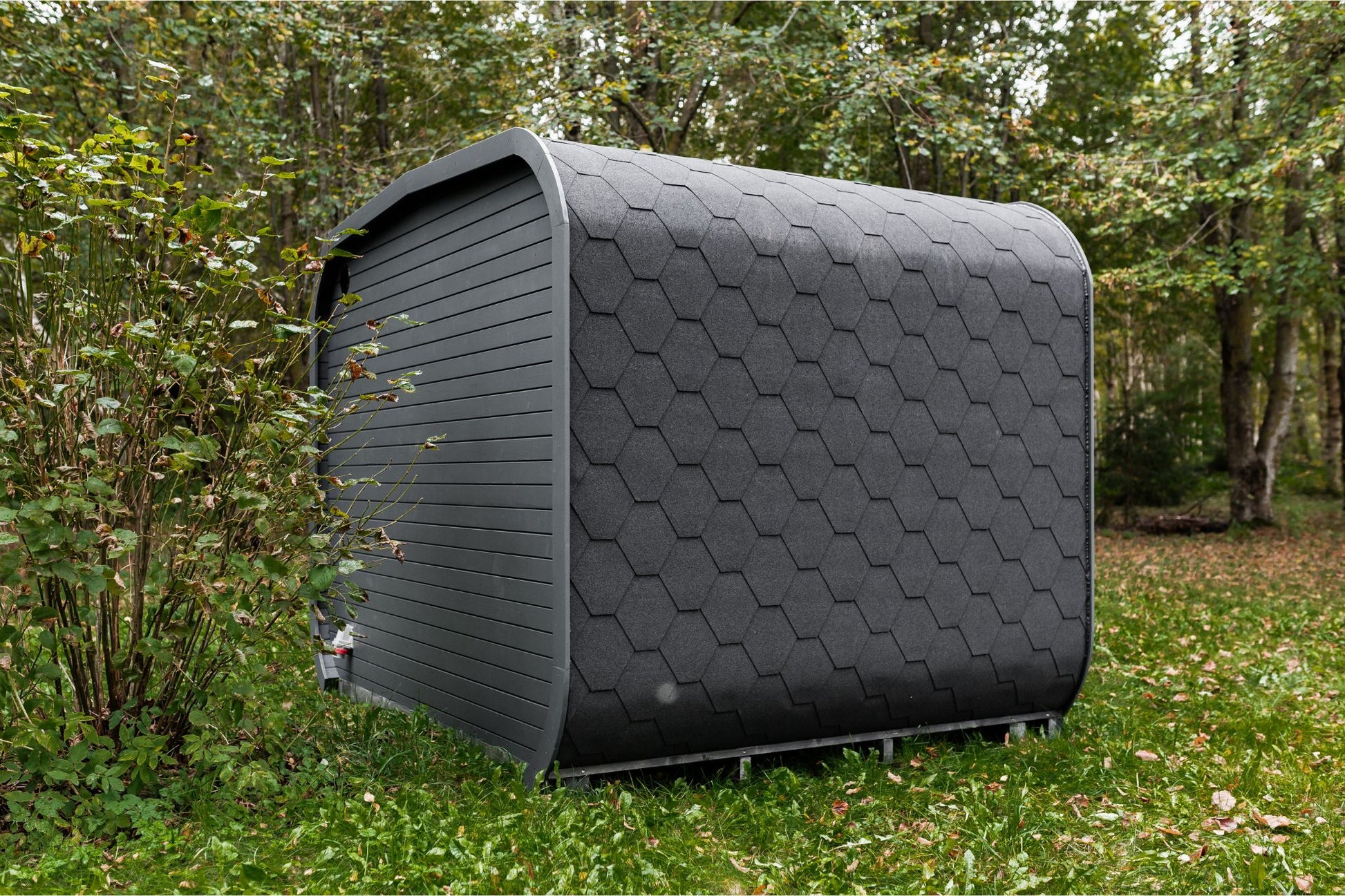 Komplett ausgestattete Premium-LUX-MINI-Sauna 245×300 – aus Fichtenholz, mit Holzofen – sofort einsatzbereit
