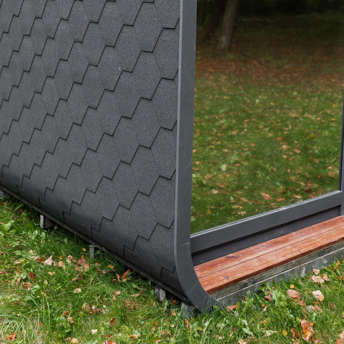 Komplett ausgestattete Premium-LUX-MINI-Sauna 245×300 – aus Fichtenholz, mit Holzofen – sofort einsatzbereit